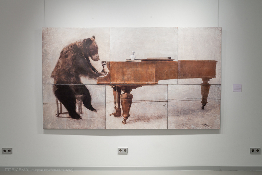 Funt at the piano